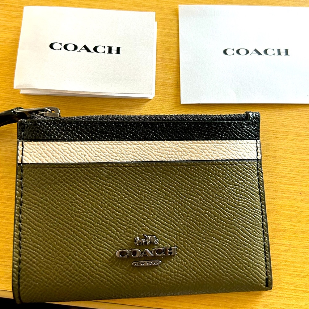 Coach Slim credit card case